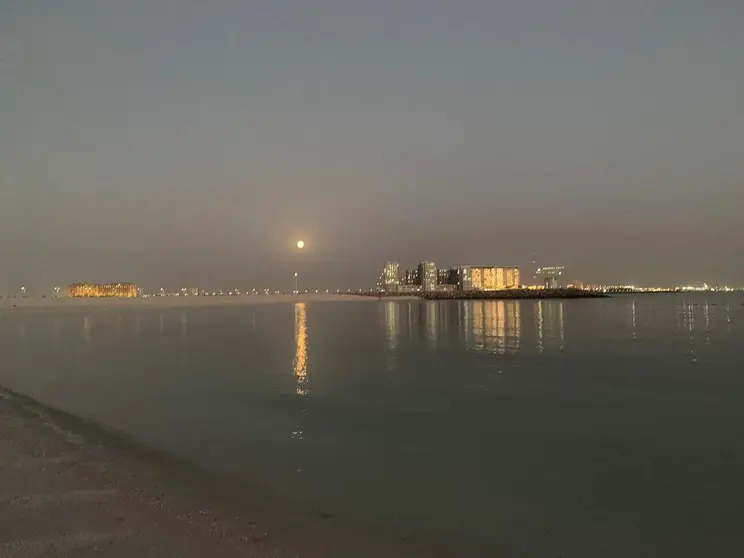 Anochecer en Al Marjan Island en Ras Al Khaimah. (EL CORREO)