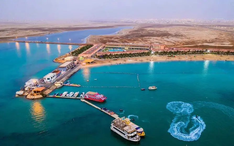 Puerto de Yanbu en Arabia Saud&iacute;. (X)