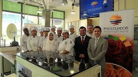 Foto de familia de los asistentes a 'Exotic Ecuador'.