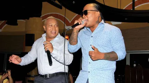 Actuación de Cali Flow Latino en Dubai Marina. (EL CORREO)