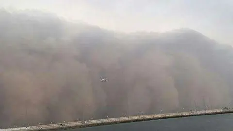 Tormenta de arena en Jeddah.