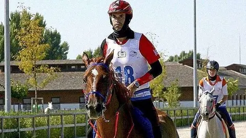 La pareja de jinetes ha vuelto a España donde continúan su entrenamiento.