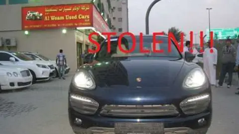 El coche del egipcio de nuevo a la venta en internet.