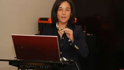 La abogada española María Rubert durante una intervención. (EL CORREO)