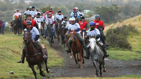 Competición de enduro ecuestre celebrada en la Patagonia.