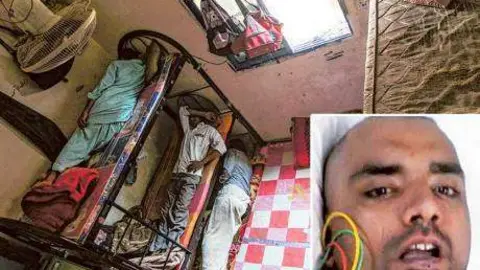 En la foto de Gulf News el trabajador lesionado y una litera de tres pisos.
