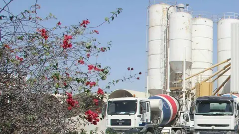 Planta de la mexicana Cemex en Dubai. (EL CORREO)