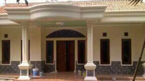 Los periódicos de Arabia publicaron la imagen de la casa.