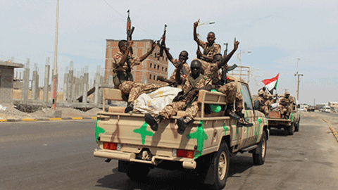 Un grupo de soldados sudaneses en Adén.