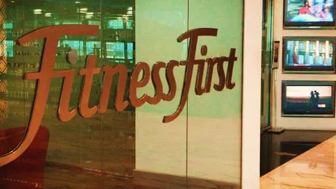 El carnet de socio al gimnasio tiene una validez de 8 meses.