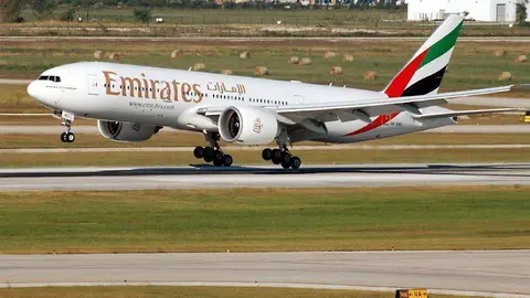 El Boeing 777-200LR de Emirates Airline.