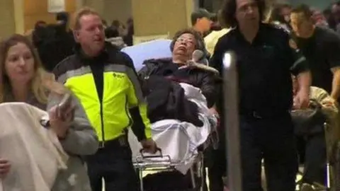 Heridos en el vuelo de Air Canada. (Twitter)