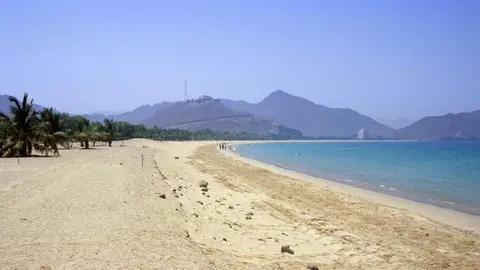 Una imagen de Khorfakkan en el emirato de Sharjah.