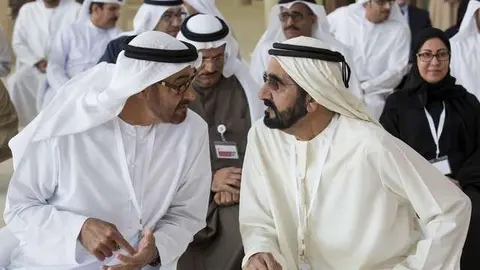 El príncipe heredero de Abu Dhabi y el gobernador de Dubai durante la reunión ministerial.