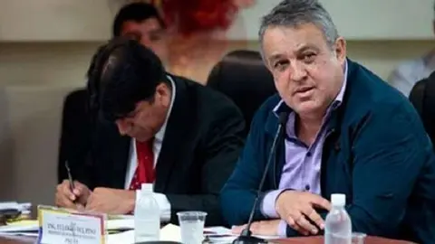 El ministro venezolano de petróleo, Euologio del Pino.