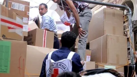 La Cruz Roja por primera vez desde agosto logra entrar en Taiz.