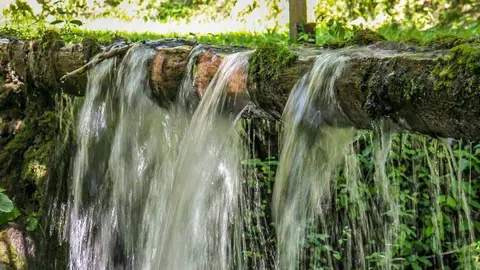 Solán de Cabras es reconocida hoy día como una de las mejores aguas minerales para cuidarse y sentirse bien.