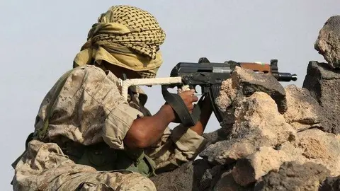 Un soldado emiratí falleció y otro resultó herido en Yemen.