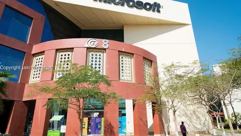 Edificio de Microsoft en Internet City de Dubai.