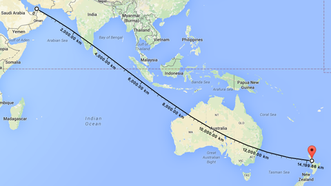 Captura del vuelo de Emirates de Dubai a Auckland.