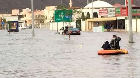 Una calle inundada