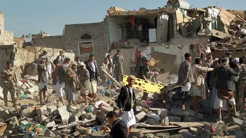 Yemen se encuentra devastado por la guerra.