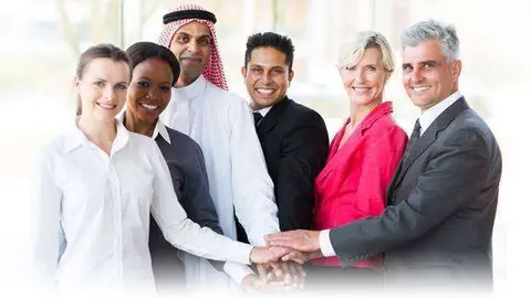 Al Nahiya Droup busca profesionales del petróleo.