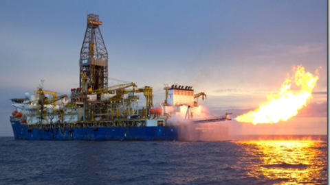 A pesar de la caída de los precios de petróleo las empresas siguen contratando.