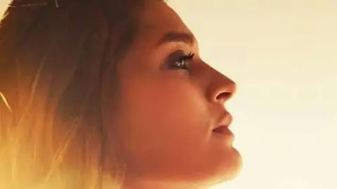 Imagen perfil de Facebook de Elina Bernasconi.