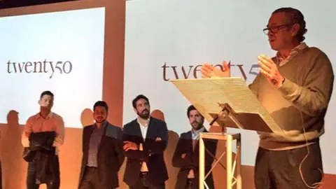 Una imagen de una reunión de Twenty50.