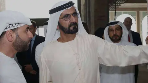 Una imagen del gobernador de Dubai.