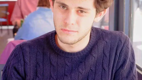 bre * Foto de Facebook de Derek Lee Escamilla.