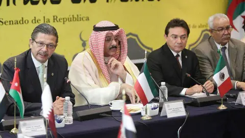El embajador de Kuwait y Decano del Consejo de Embajadores Árabes en México, Sameeh Essa Johar Hayat, señaló que los países árabes quieren tener buenos resultados y reforzar las relaciones bilaterales con México. (Cedida)