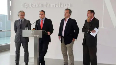 Representantes del Patronato de Turismo de Málaga, en la ATM de Dubai en 2015.