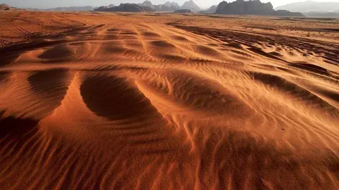 Un extraño fenómeno natural se produjo en el desierto de Arabia Saudita