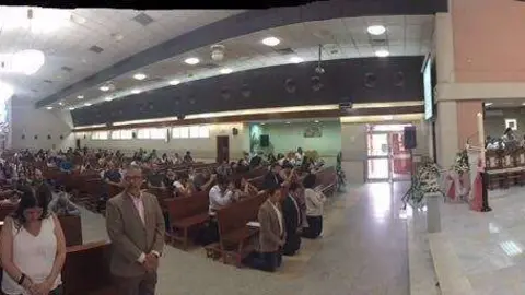 Un momento de la Eucaristía celebrada por los países hispanos en Abu Dhabi.