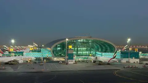 Aeropuerto Dubai World Central.