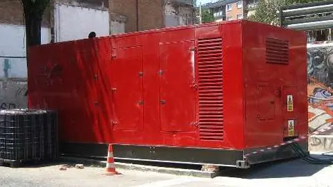 Un generador eléctrico.