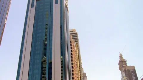 El hotel Towers Rotana en Dubai.