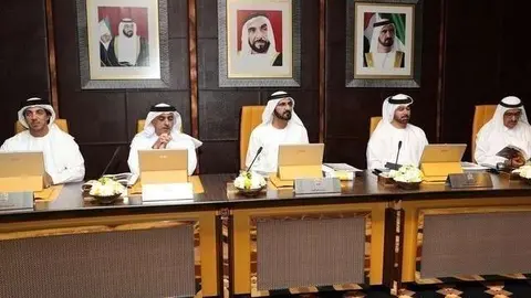 Sheikh Mohammed bin Rashid Al Maktoum preside la reunión de gabinete. (Wam)