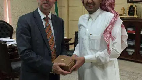 Cuba desarrollará programas de salud en Arabia Saudita.