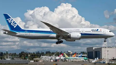 Un avión B-787-9 Dreamliner de la aerolínea ANA.