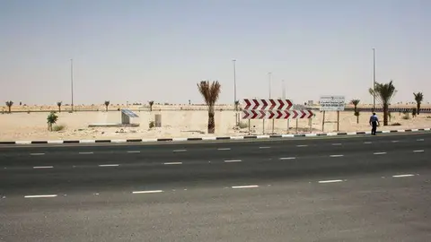 Una imagen de una carretera de Dubai.