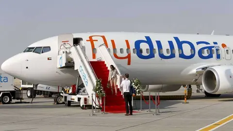 Imagen de un avión de Flydubai sobre la pista. (Fuente externa)