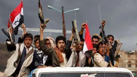 Una imagen de rebeldes hutíes en Yemen.
