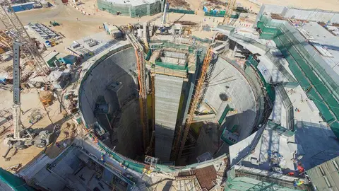 Estación de bombeo de la red de saneamiento que se construye en Abu Dhabi. (www.watermeetsmoney.com)