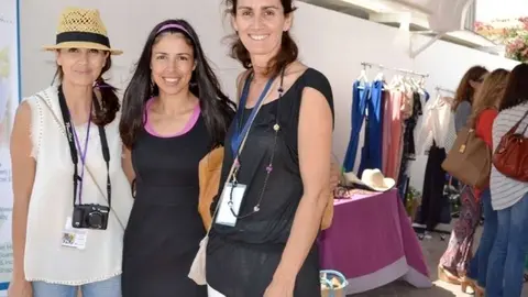 Maria Conceiçäo, entre Marta Sánchez Mateos y Esther Torres. 