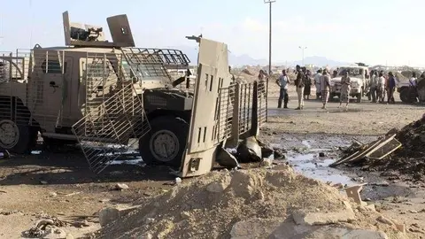Una imagen de un atentado suicida en la ciudad de Adén.