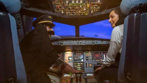 Pilotos femeninos de Etihad Airways.