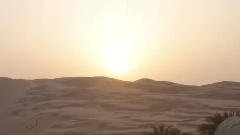Una imagen del desierto de Abu Dhabi (EL CORREO).